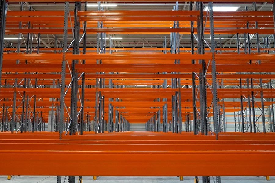 Kosze nastawne ? dlaczego zwiększają elastyczność ekspozycji i przechowywania